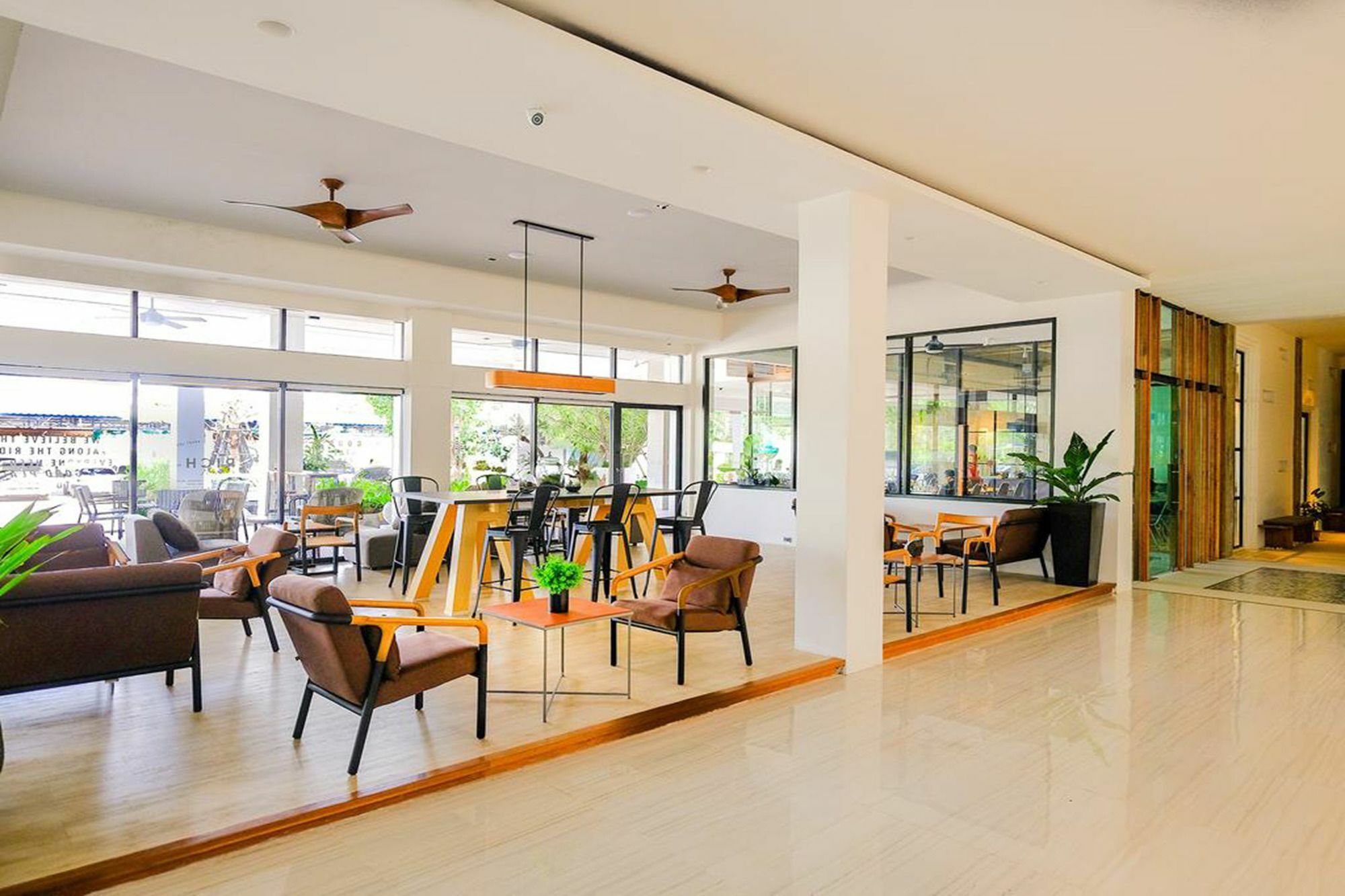 The Rich Hotel Nakhonratchasima Εξωτερικό φωτογραφία