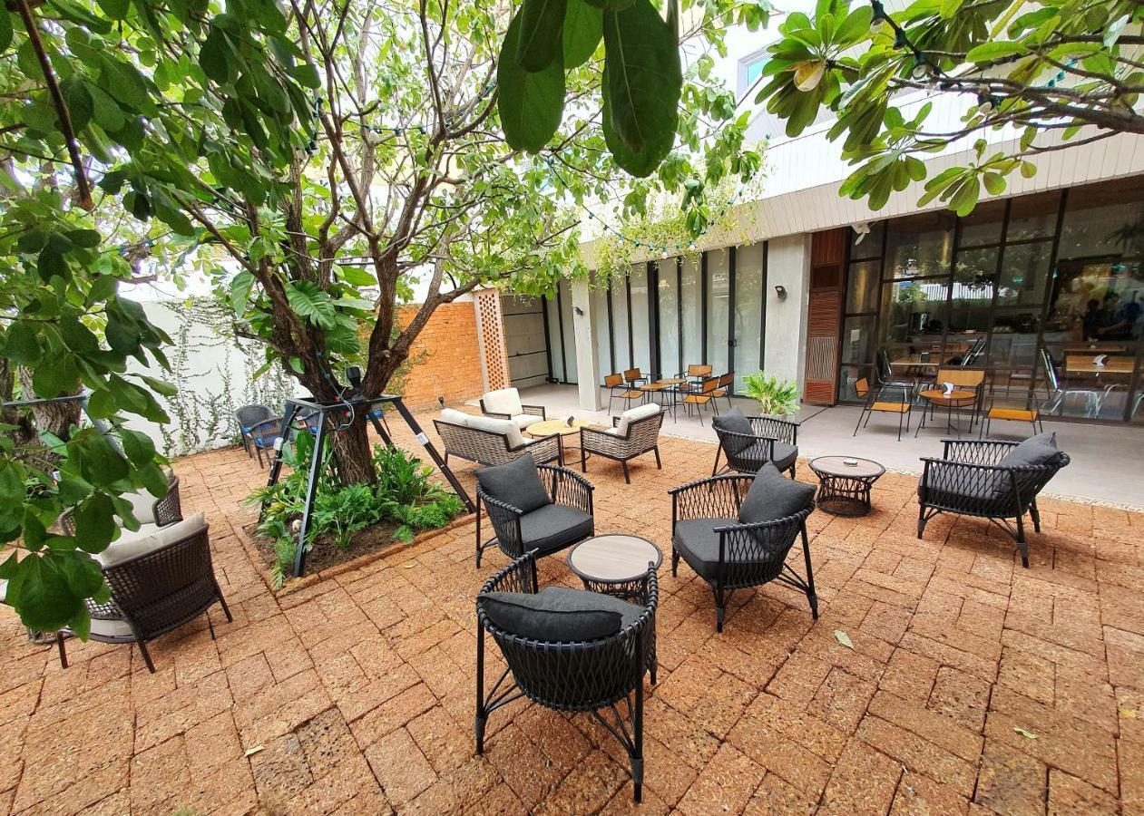 The Rich Hotel Nakhonratchasima Εξωτερικό φωτογραφία