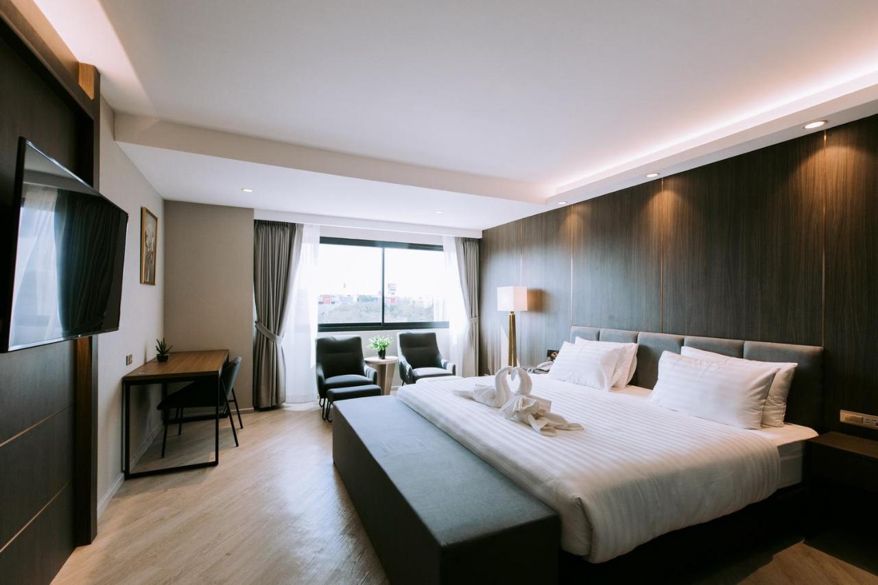 The Rich Hotel Nakhonratchasima Εξωτερικό φωτογραφία