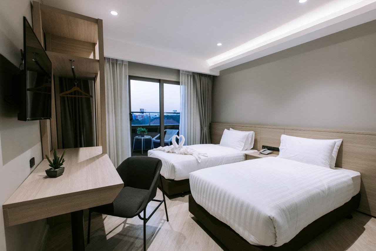The Rich Hotel Nakhonratchasima Εξωτερικό φωτογραφία